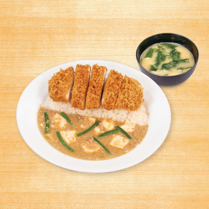 ロースかつ“白”麻婆ライス