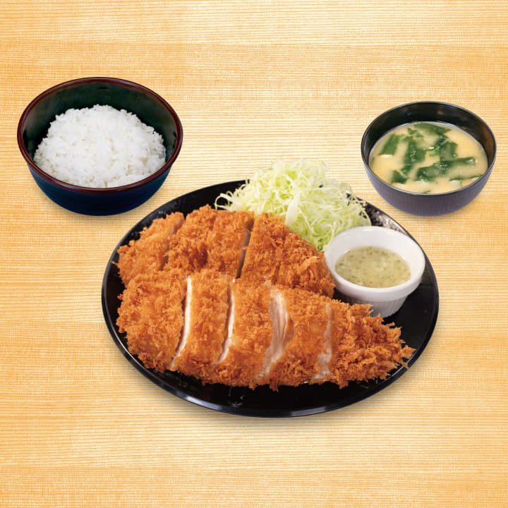 “肉厚”チキン“むね”かつ＆ロースかつ定食