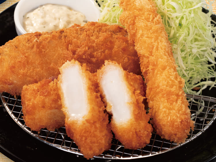 海鮮盛合せ定食(イカ・白身魚・海老)