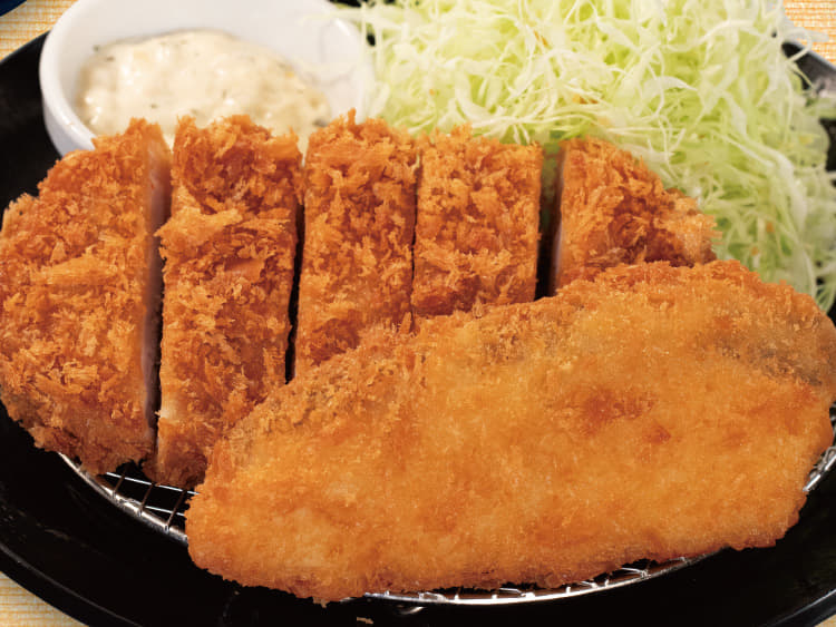 ロースかつ&白身魚フライ定食
