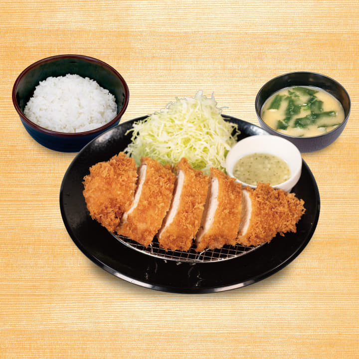 “肉厚”チキン“むね”かつ定食