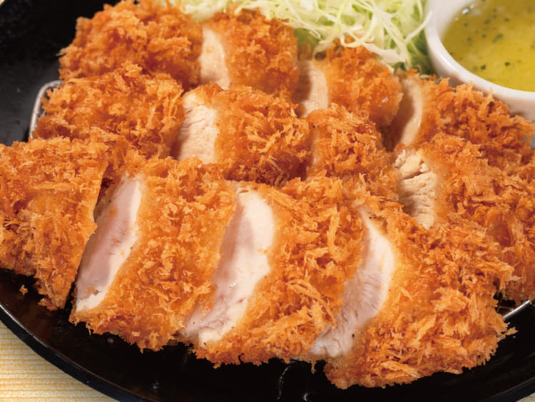 ガーリックソースたっぷりチキンむねかつ定食