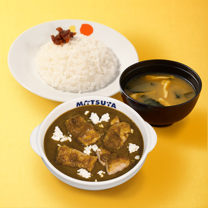 ほうれん草とカッテージチーズのチキンカレー