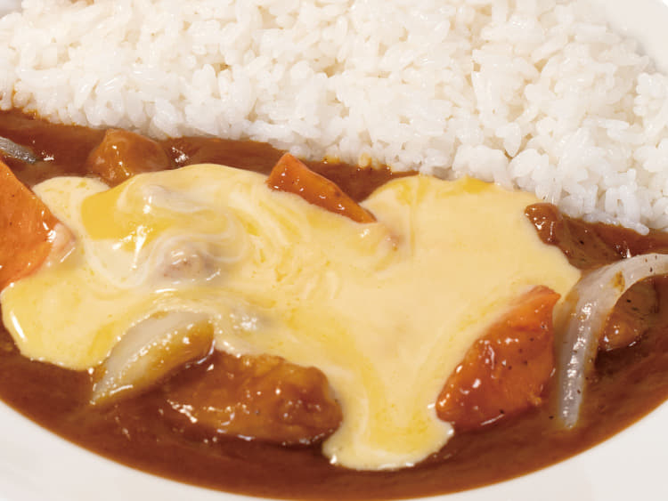 ごろごろ野菜カレー　トッピングチーズ