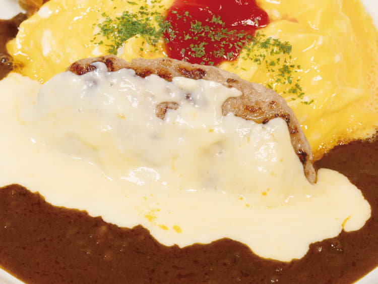 たっぷりチーズハンバーグオムレツ欧風ビーフカレー